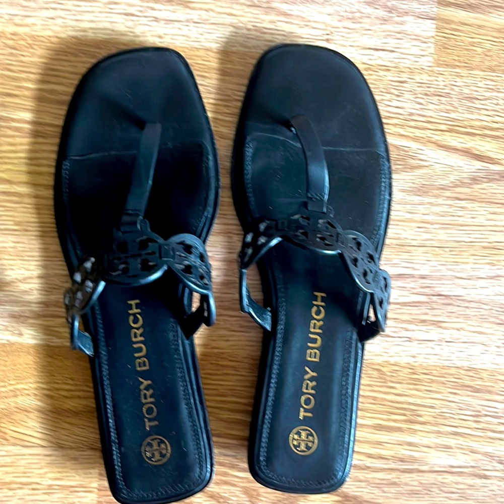 Tory Burch Black Logo leather thong sandals